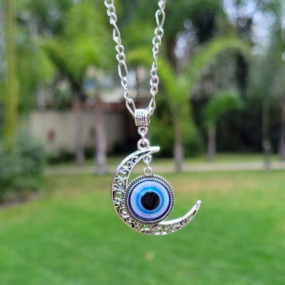 Crescent Moon Evil Eye Pendant - Picture 3 of 4